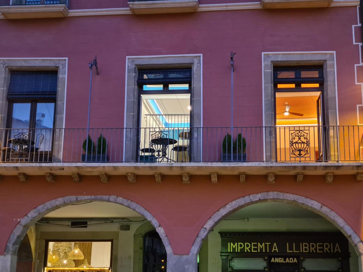 Apartaments Vicus 3 Con Vistas A La Plaza Mayor De Vic Kültér fotó