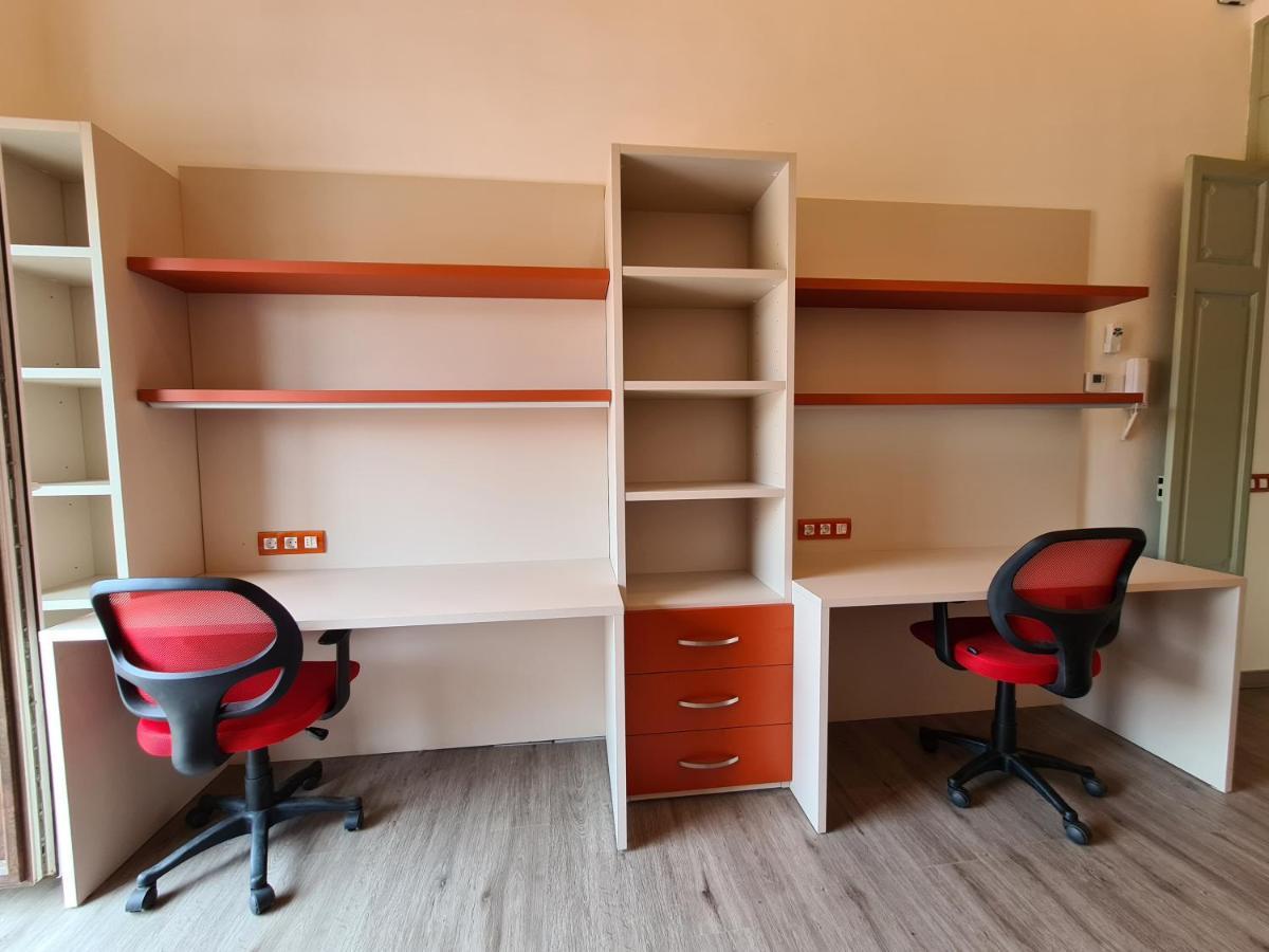 Apartaments Vicus 3 Con Vistas A La Plaza Mayor De Vic Kültér fotó